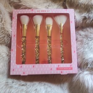 Face brush set